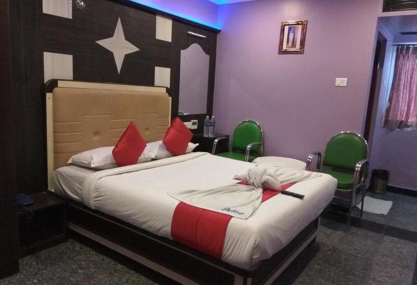 Hotel Aakash Residency 15