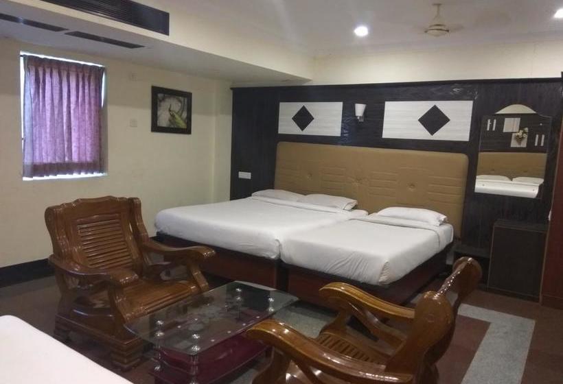 Hotel Aakash Residency 17