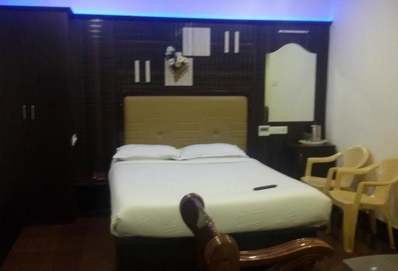 Hotel Aakash Residency 4