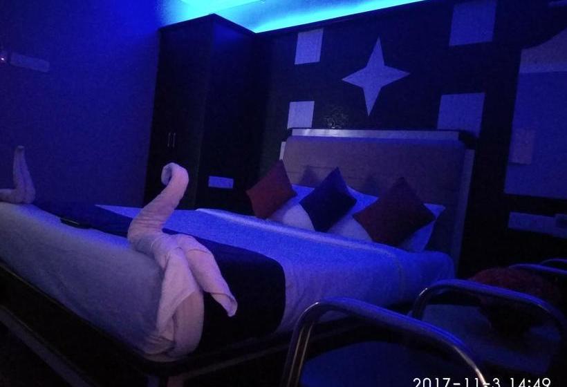 Hotel Aakash Residency 6