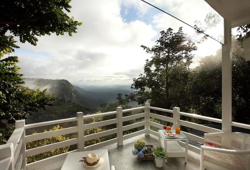 Hotel Hills & Hues 2