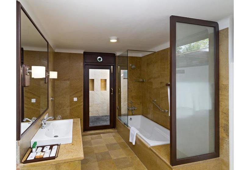 Resort Jehan Numa Retreat Club & Spa 2