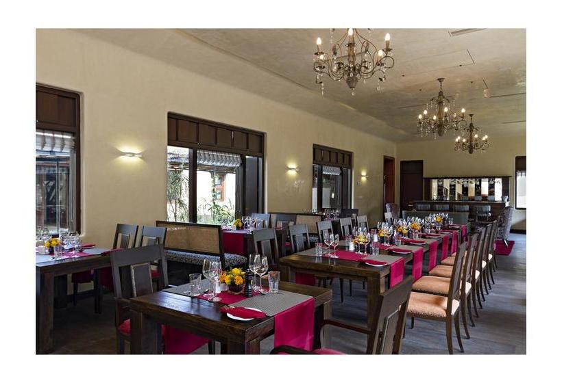 Resort Jehan Numa Retreat Club & Spa 9