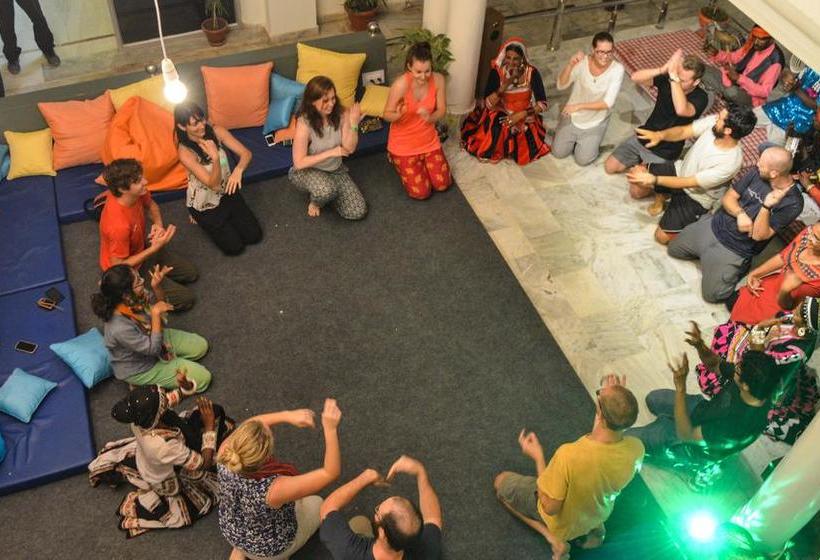 Hostel Zostel Pushkar 11