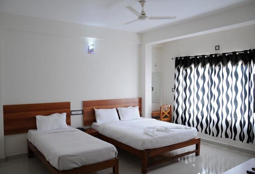 Hotel Atithi Comforts 13