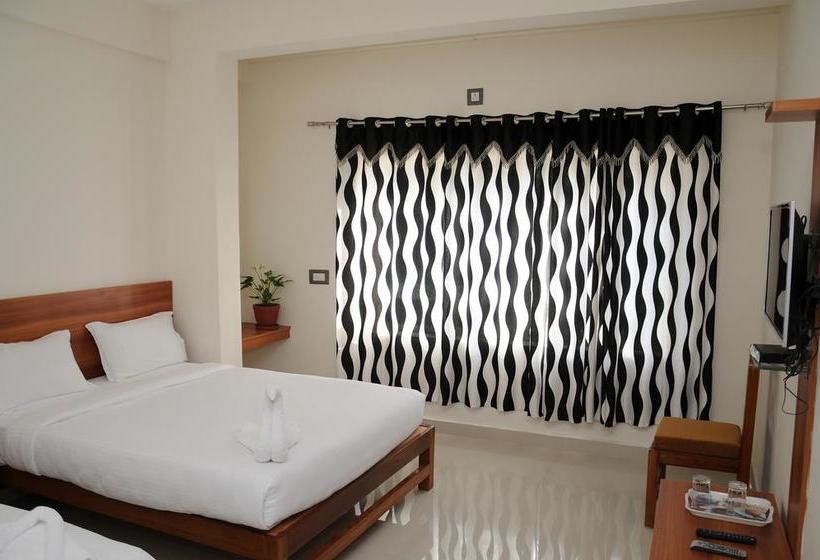 Hotel Atithi Comforts 14