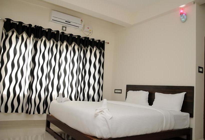 Hotel Atithi Comforts 18