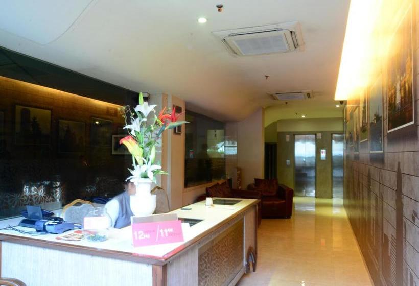 Hotel Oyo Premium Nh 8 Dahisar Mumbai 4