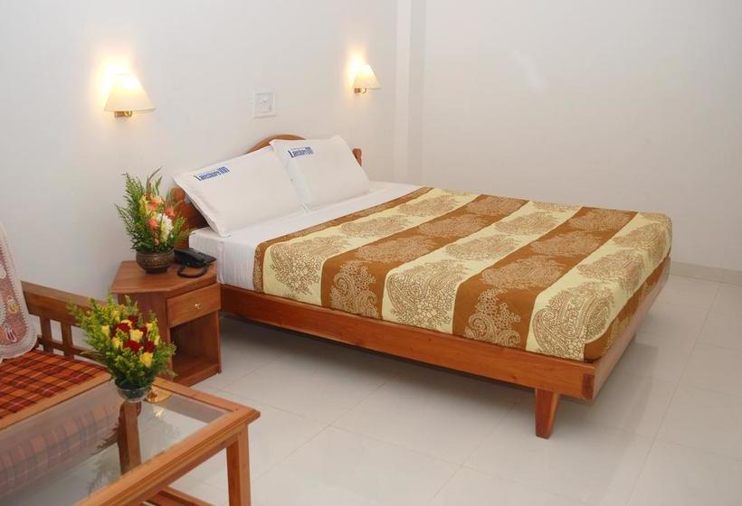 Hotel Lakeshore Inn 12