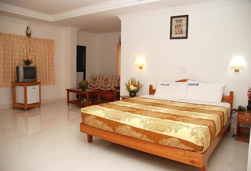 Hotel Lakeshore Inn 9