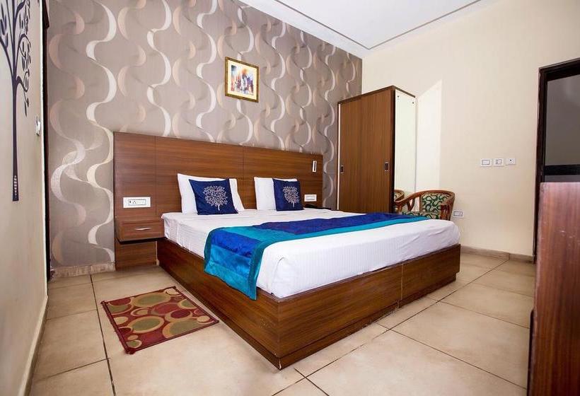 Hotel Amaze Panchkula Haryana