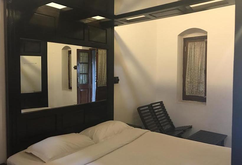 Resort Country Tavern 4