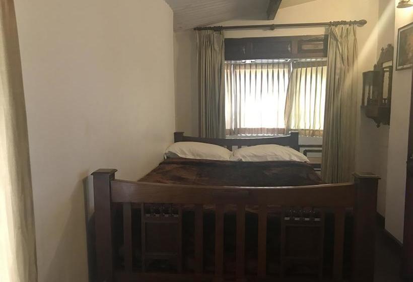 Resort Country Tavern 7