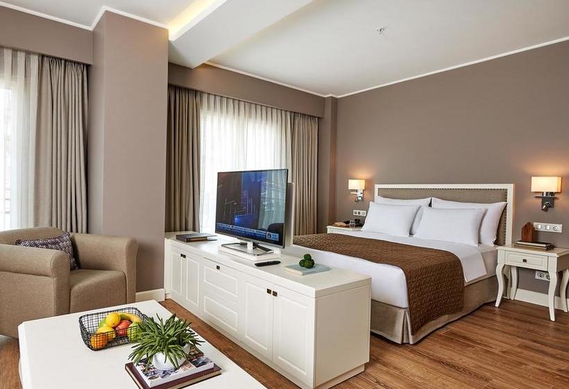 Hotel Mahesh Residency 8