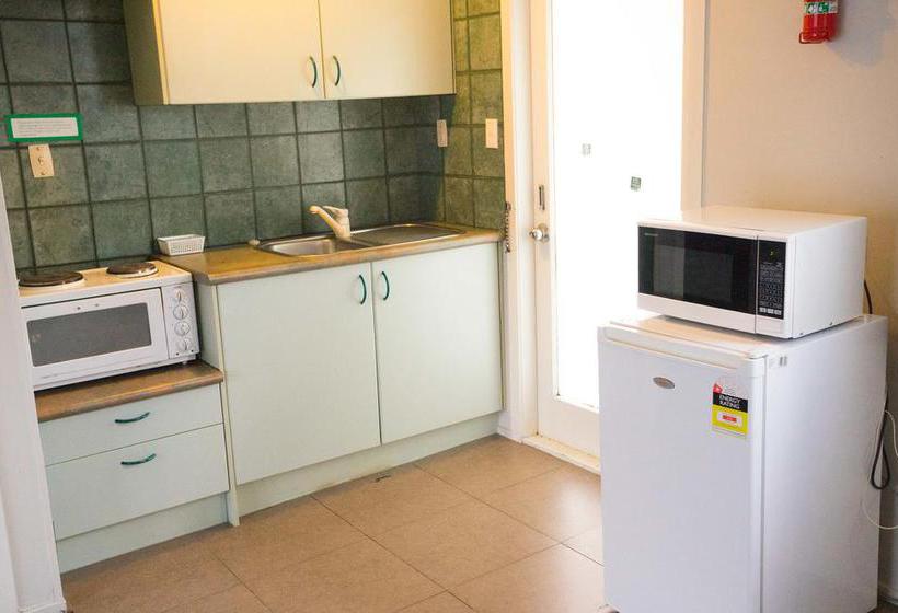 Away Home Villa Motel 12