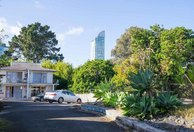 Away Home Villa Motel 9