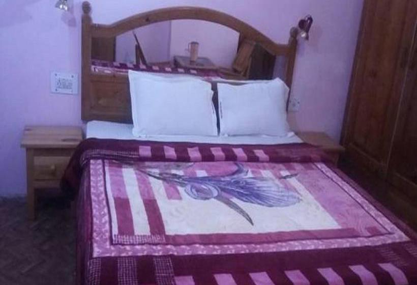 Bed and Breakfast Abode Home Cool & Homely Place 16