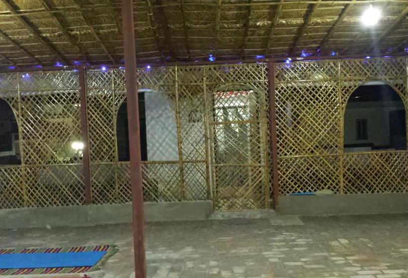 Hotel Vyas & Nirvana Yoga