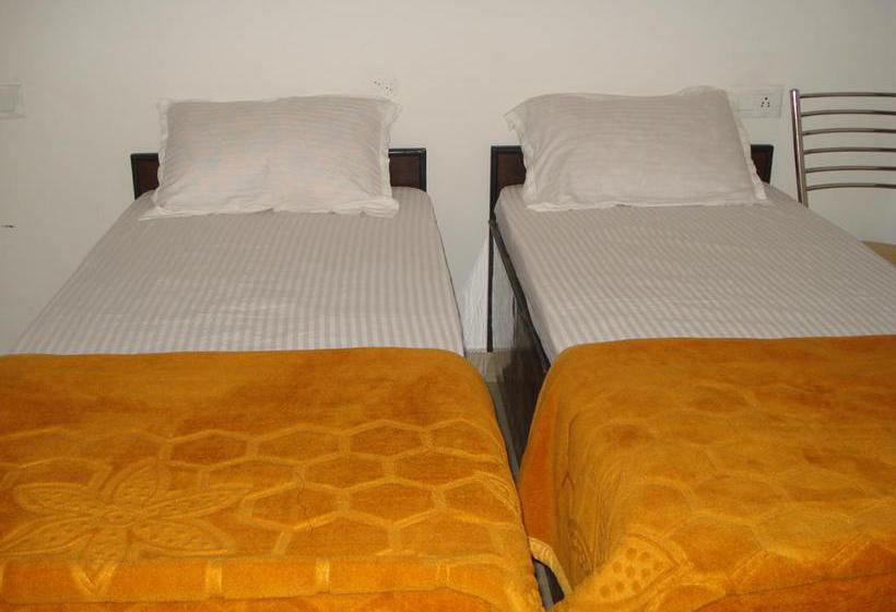 Hotel Vyas & Nirvana Yoga 20