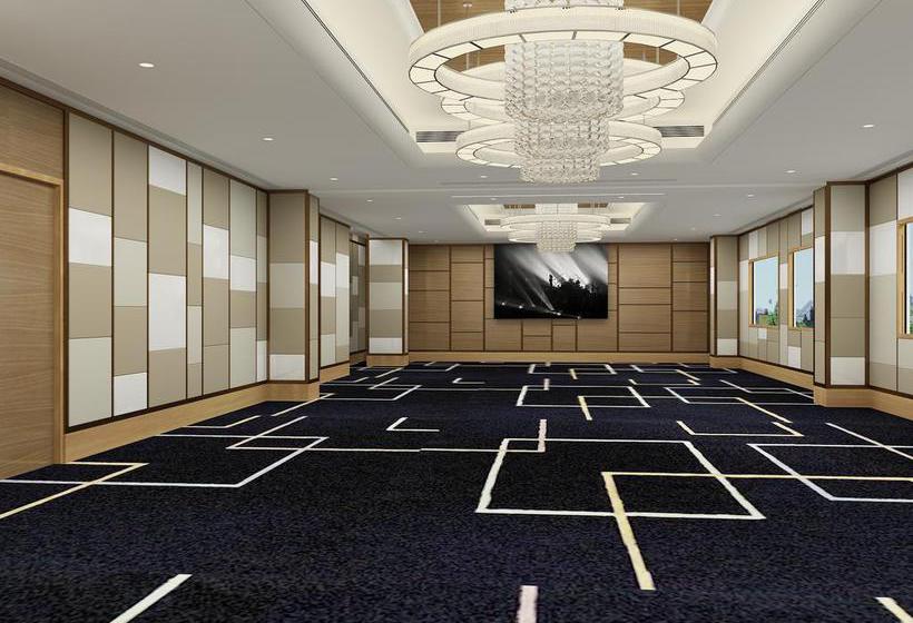 Golden Galaxy Hotels & Resorts 11