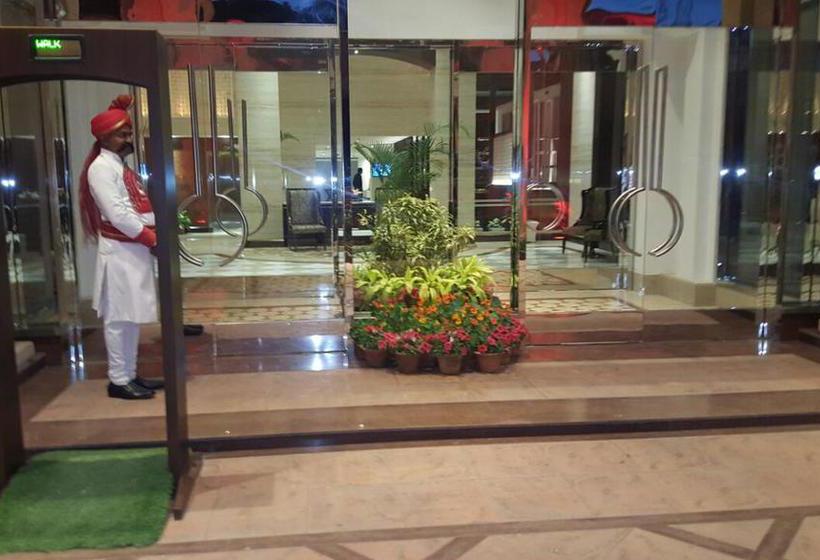 Golden Galaxy Hotels & Resorts 13