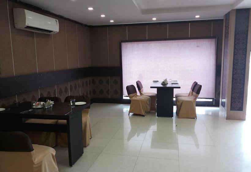 Hotel The Samrat Madhya Pradesh