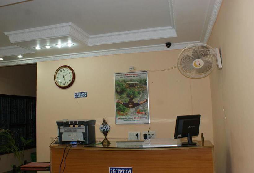 Hotel Radha Krishna Guesthouse 7