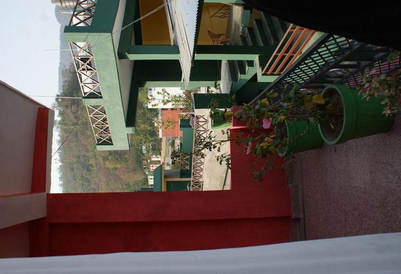 Hotel Radha Krishna Guesthouse 8