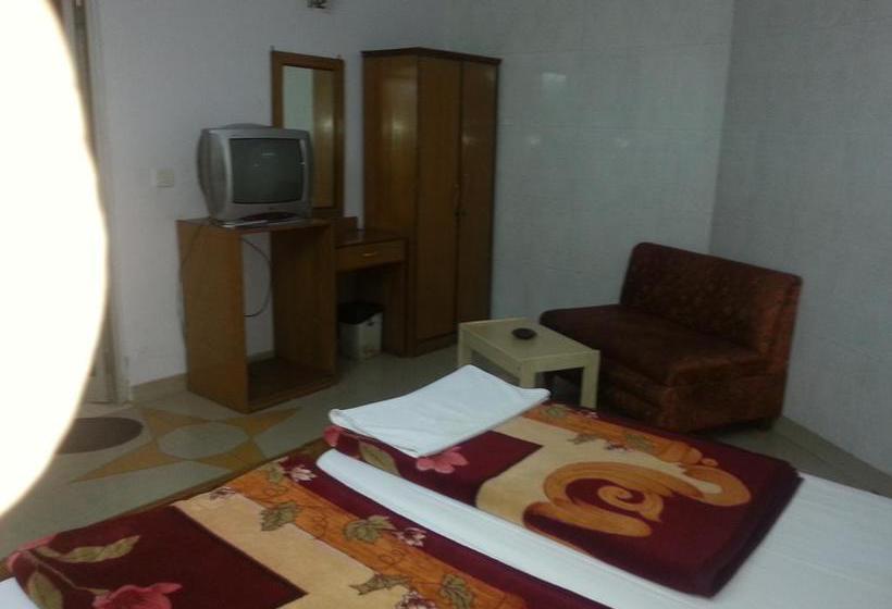 Hotel Royale Paradise 13