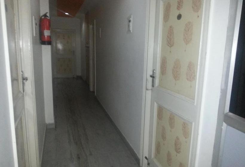 Hotel Royale Paradise 18