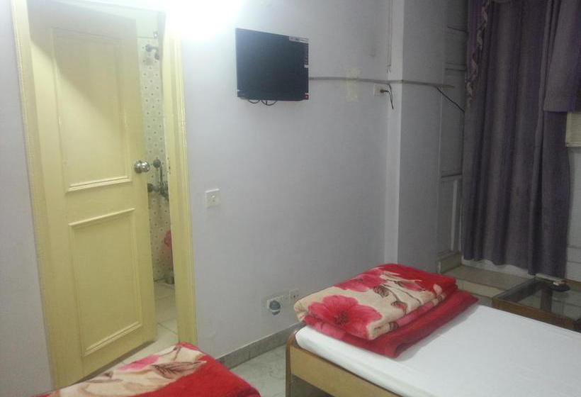 Hotel Royale Paradise 6