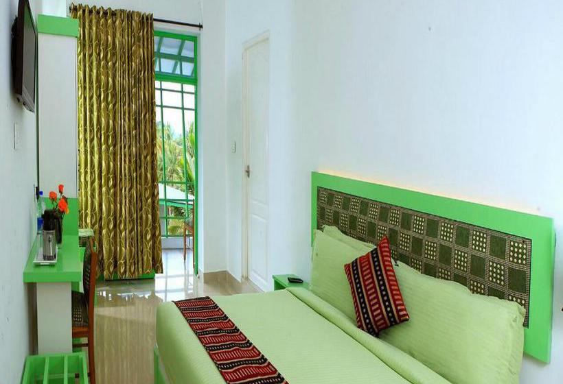 Resort Thekkady Spice Valley Holiday 11