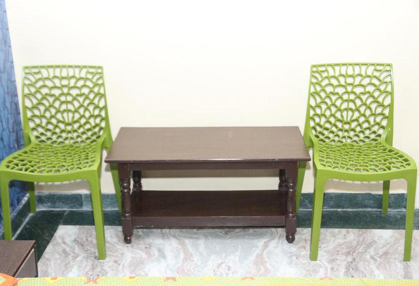 Bed and Breakfast Madhusudan 13