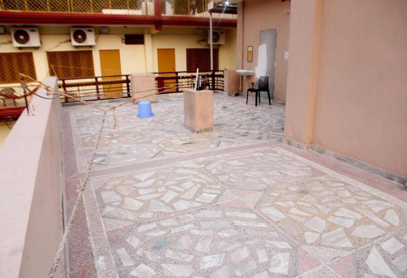 Bed and Breakfast Madhusudan 17