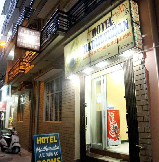 Bed and Breakfast Madhusudan 20