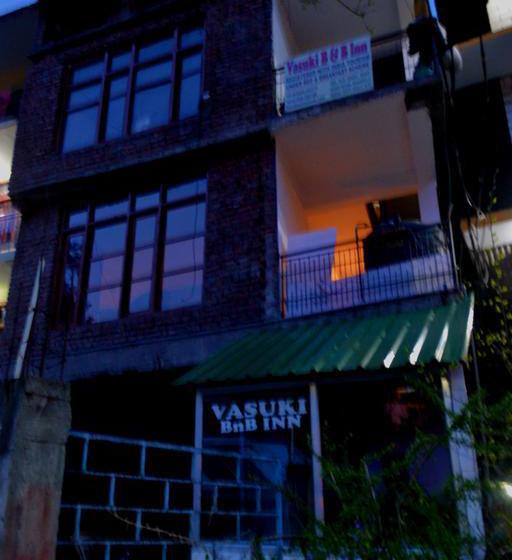 Vasuki B&b Inn 14