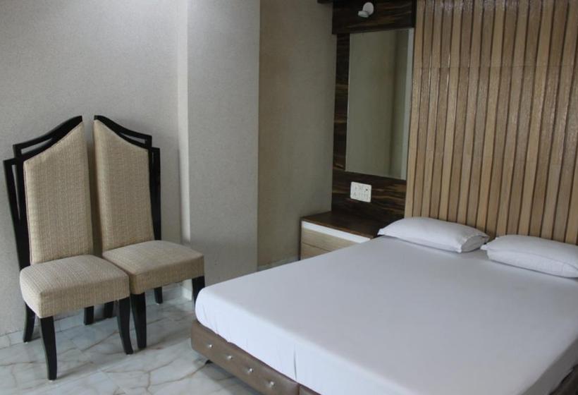 Hotel Welcome Palace 12