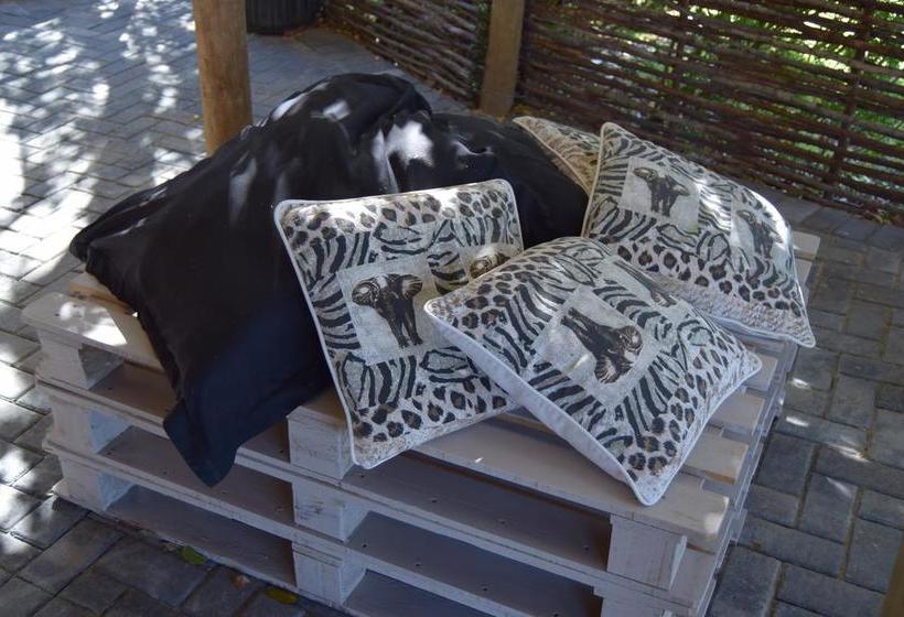 Bed and Breakfast Gales View 1