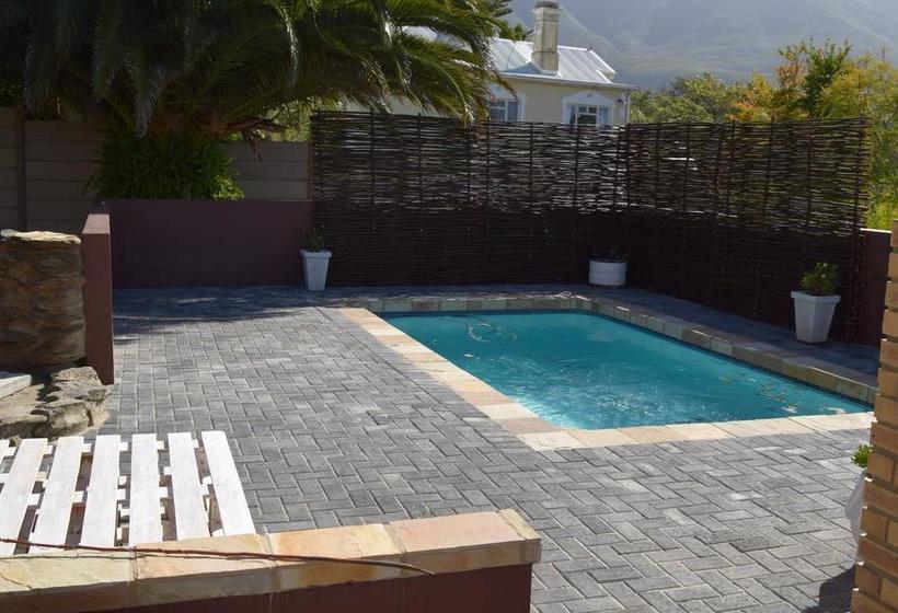 Bed and Breakfast Gales View 3