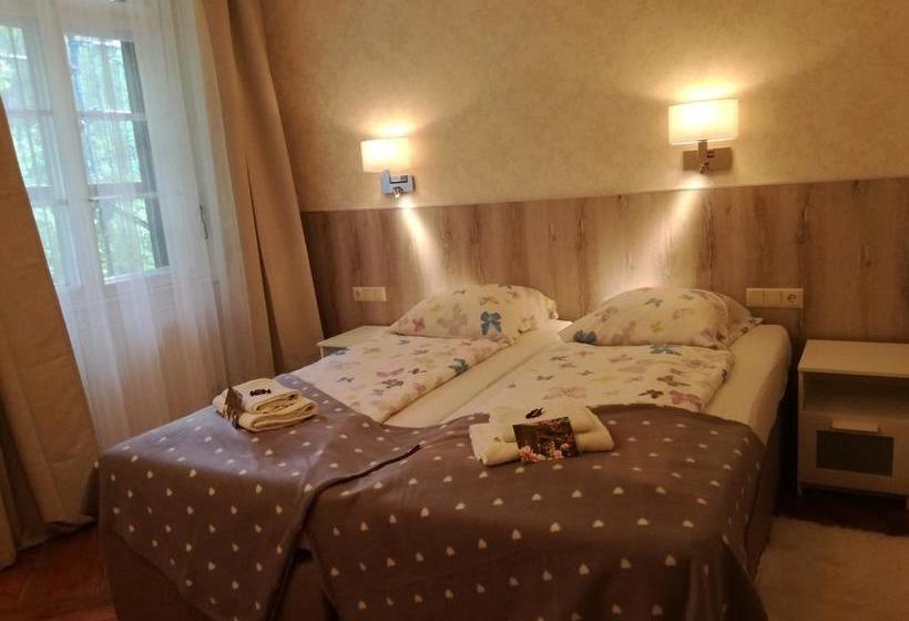 Hotel Lettisches Haus 9