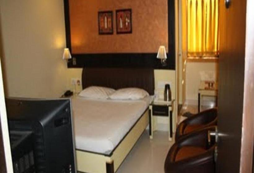 Hotel Churuwala Inn 3