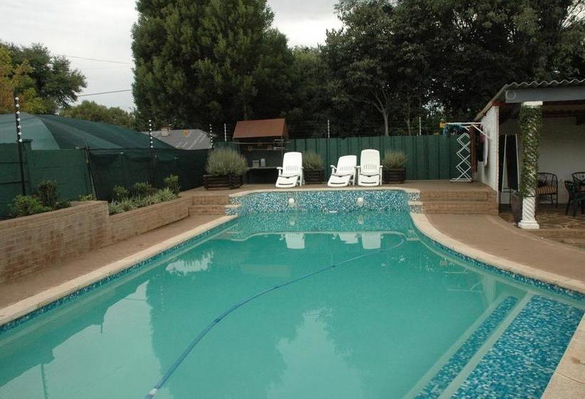 Bed and Breakfast Brebner Place 5