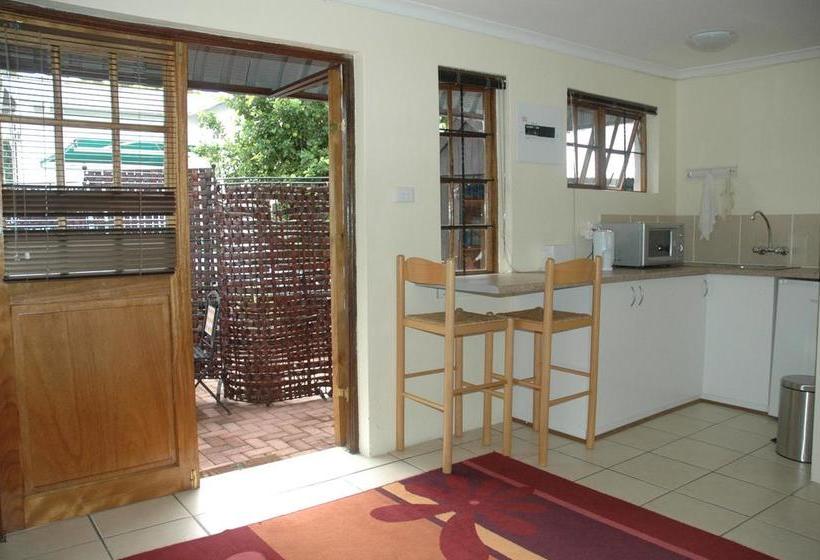 Bed and Breakfast Brebner Place 6