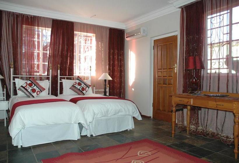 Bed and Breakfast Brebner Place 7