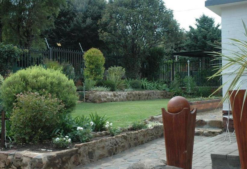 Bed and Breakfast Brebner Place 8