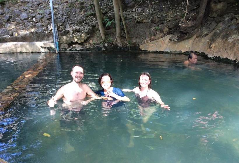 Motel Sorn Waree Apartment 13