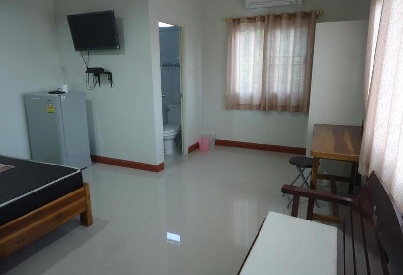 Motel Sorn Waree Apartment 3