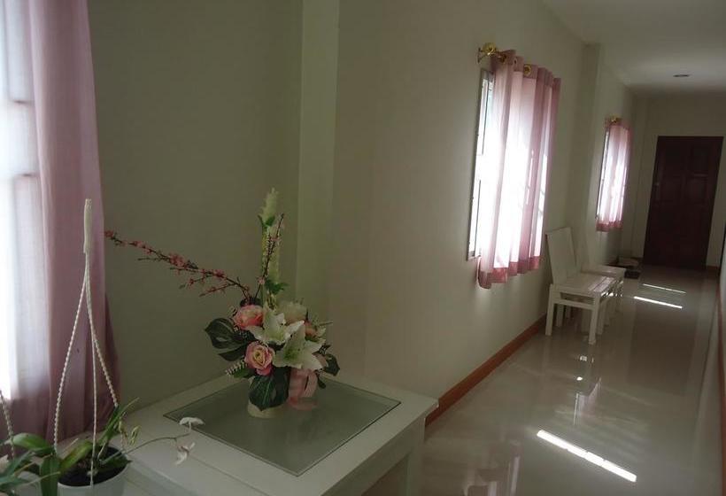 Motel Sorn Waree Apartment 7