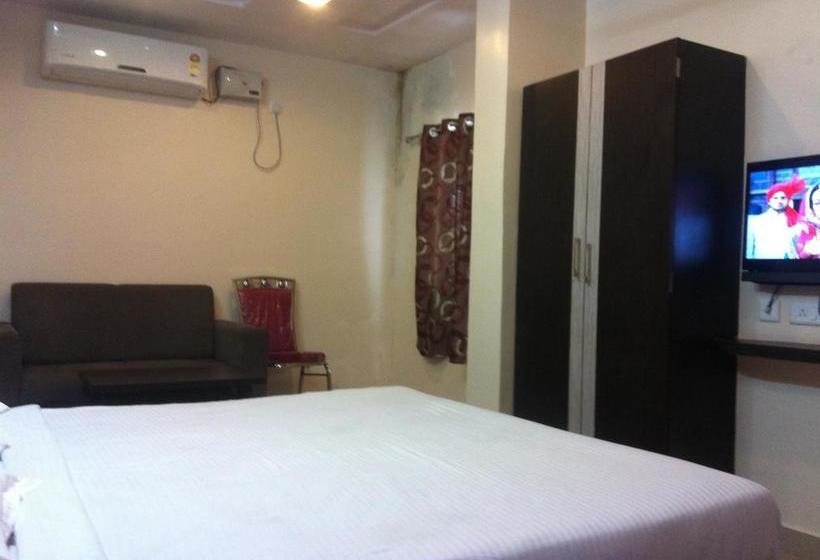 Hotel Bommarillu Residency 15