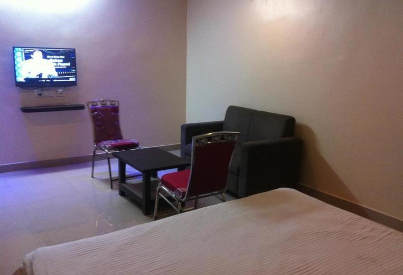 Hotel Bommarillu Residency 17